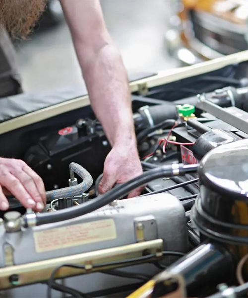 Clydesdale Classic Cars offer specialised engine tuning services for vintage automobiles